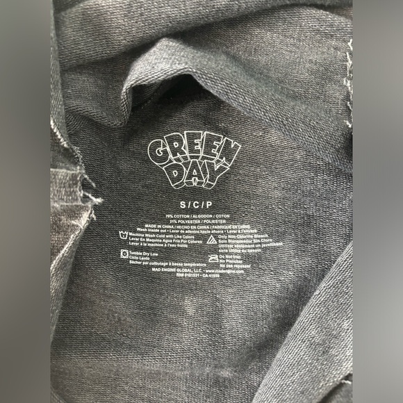 Green Day Ash Black Graphic Cropped Sleeveless Sweat Top Sz S - Picture 6 of 6